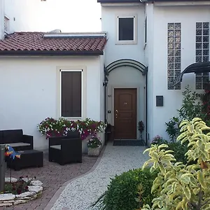 Acero Rosso Appartement Vicence